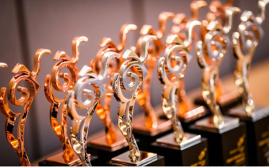 實力MAX，蓬景數字榮膺金鼠標“年度十佳數字營銷技術公司”大獎，引領移動互聯網研發與維護新浪潮